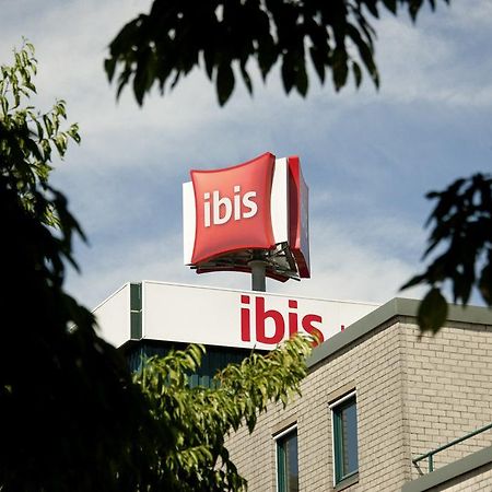 Отель Ibis Лейдердорп Экстерьер фото